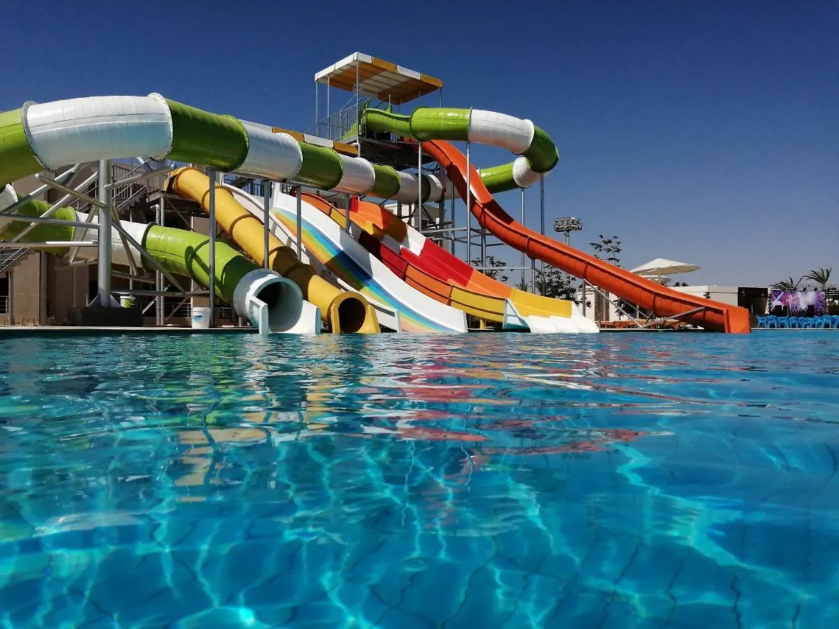 15 Beach Hotels in Villages Road That Deliver on the Red Sea