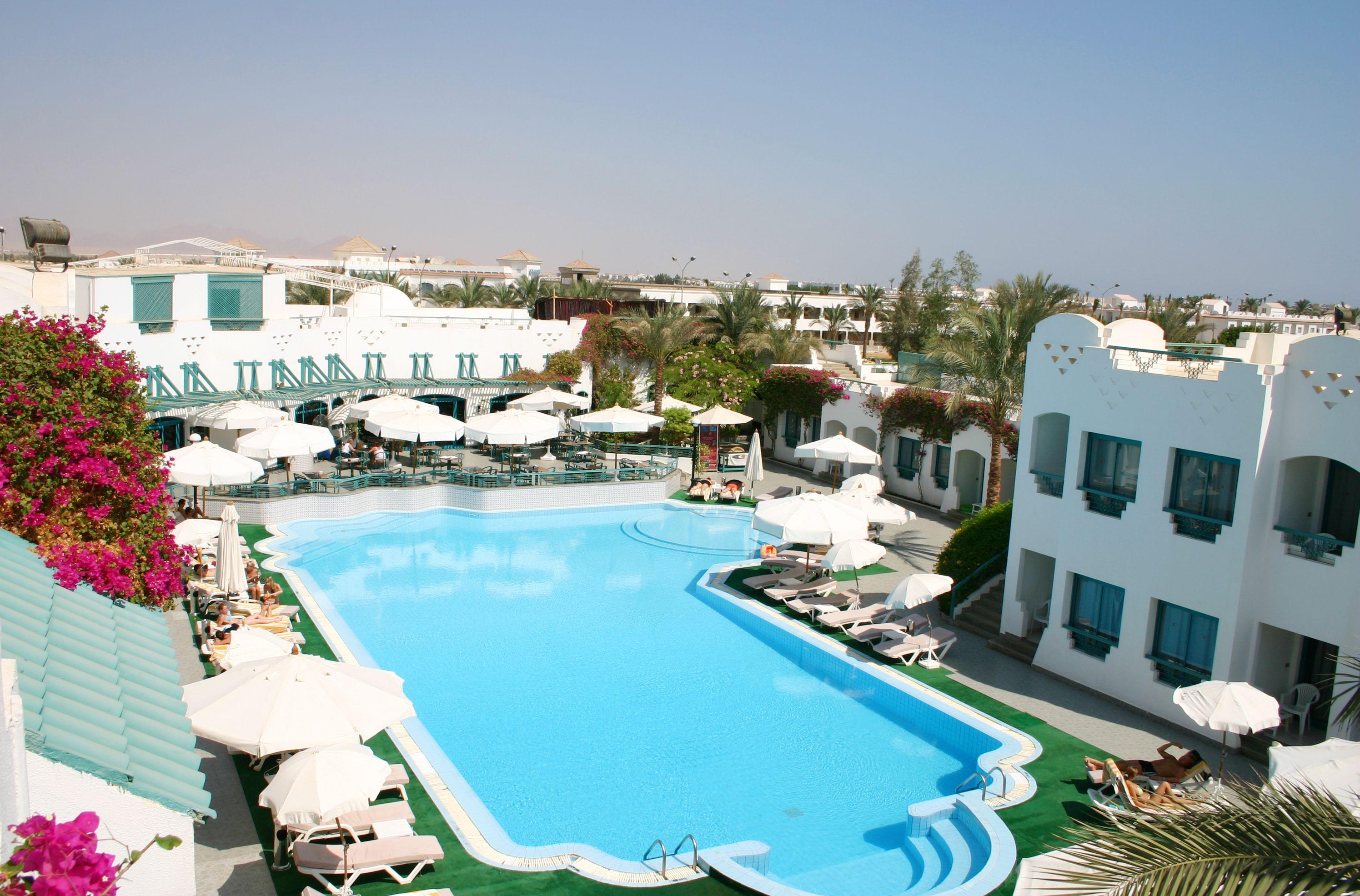 Staying Near Ghibli Raceway: 15 Sharm Resorts Compared